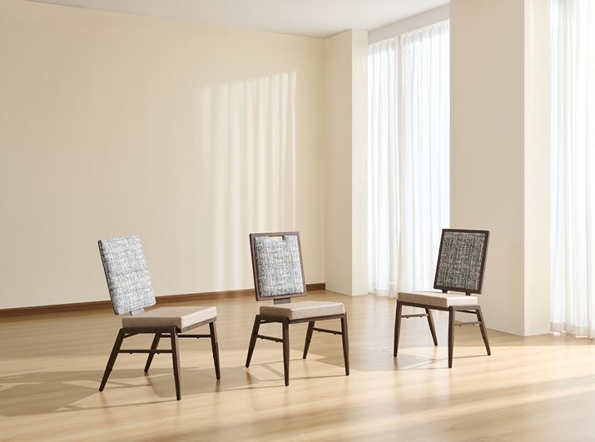 Metal Wood-Grain Chair